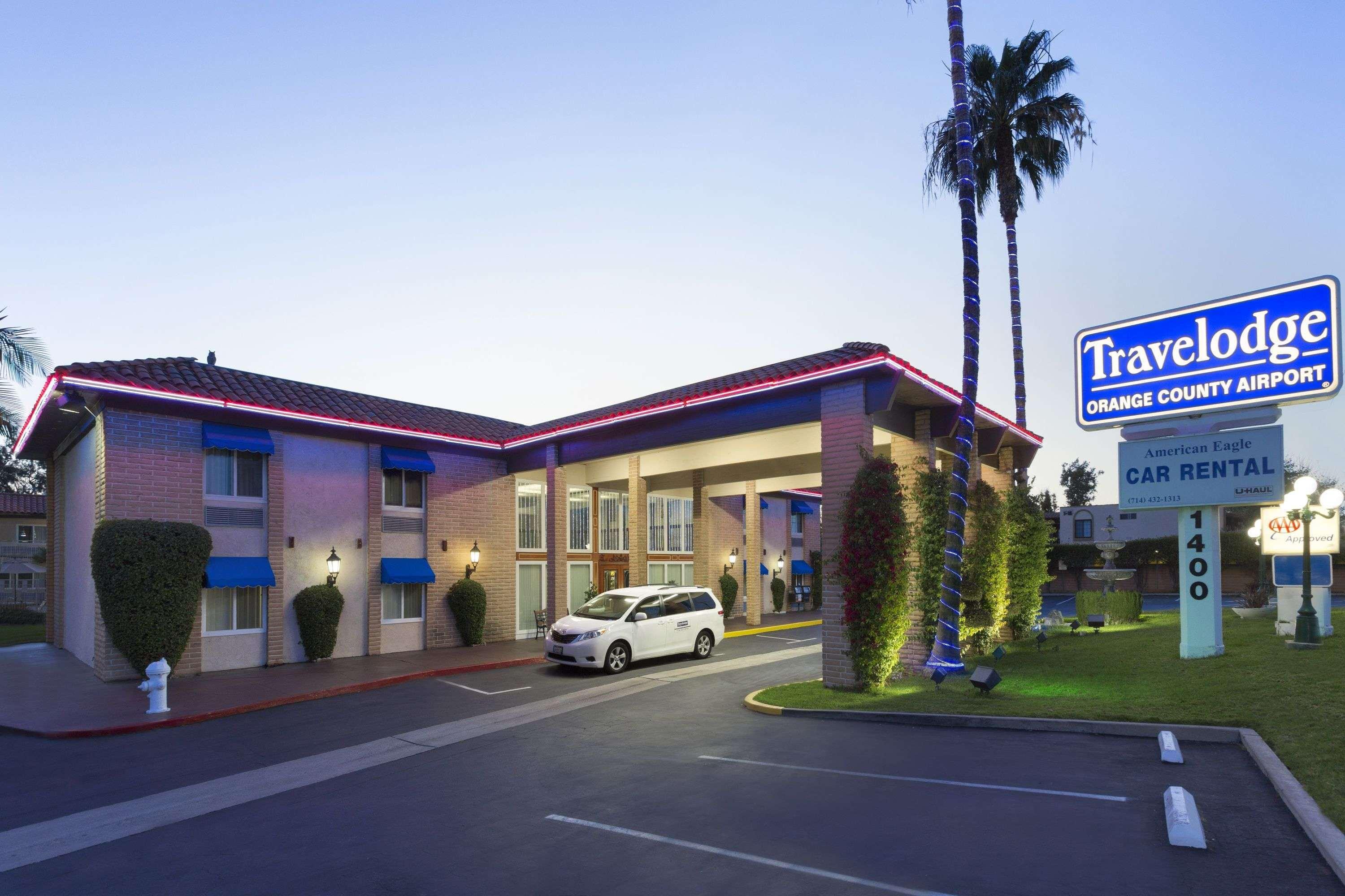 Travelodge By Wyndham Orange County Airport/ Costa Mesa Bagian luar foto