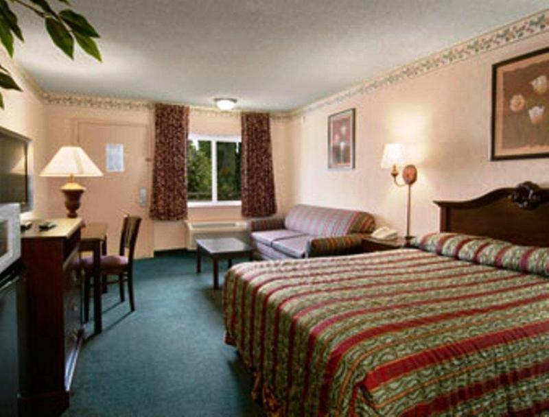 Travelodge By Wyndham Orange County Airport/ Costa Mesa Bagian luar foto